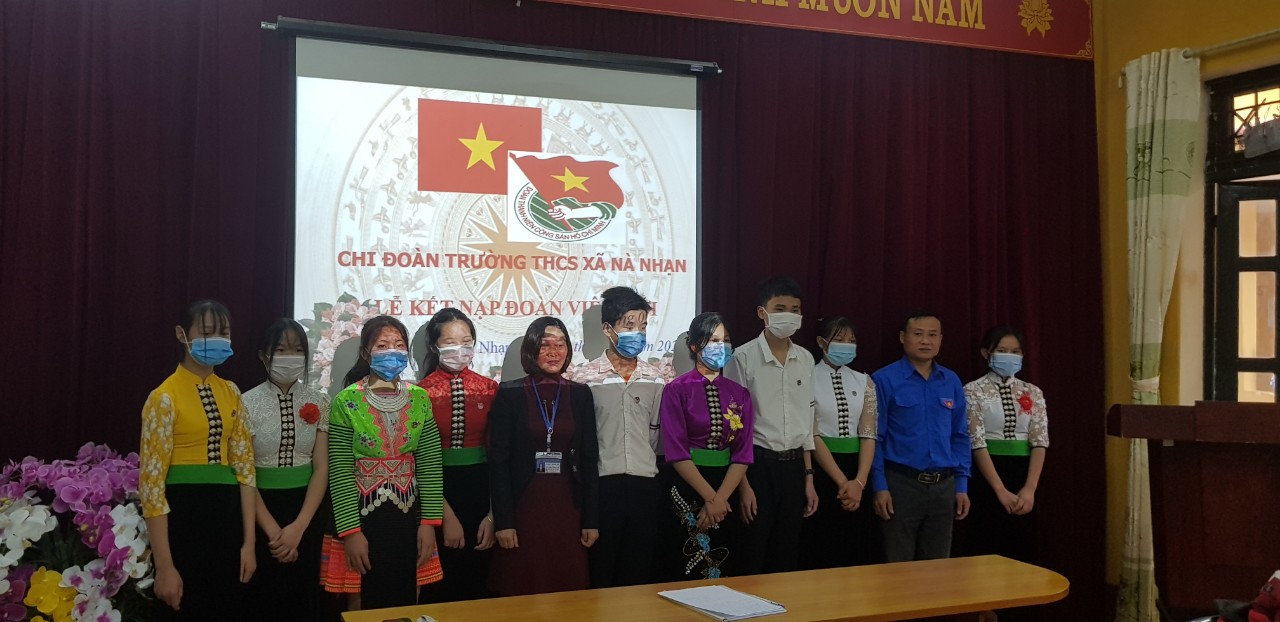Hoạt động chào mừng kỷ niệm 90 năm  ngày thành lập Đoàn TNCS Hồ Chí Minh   (26/03/1931 - 26/03/2021)  tại trường THCS xã Nà Nhạn