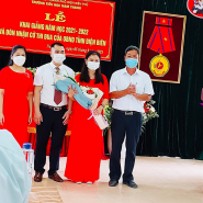 Trường Tiểu học Nam Thanh tổ chức Lễ khai giảng năm học 2021-2022 và đón nhận Cờ thi đua của UBND tỉnh Điện Biên.