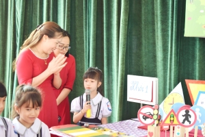 TRƯỜNG TIỂU HỌC HIM LAM RỘN RÀNG NGÀY HỘI STEM VỚI CHỦ ĐỀ “KHƠI  DẬY ĐAM MÊ – ĐÁNH THỨC SÁNG TẠO”
