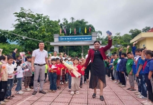 CHÀO ĐÓN HỌC SINH 5 TUỔI TRƯỜNG MẦM NON VÕ NGUYÊN GIÁP THĂM VÀ LÀM QUEN VỚI TRƯỜNG TIỂU HỌC VÕ NGUYÊN GIÁP