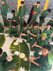 Trường THCS Thanh Bình tổ chức hoạt động trải nghiệm “Chúng em làm chiến sĩ Điện Biên” năm 2023 cho học sinh khối 8+9