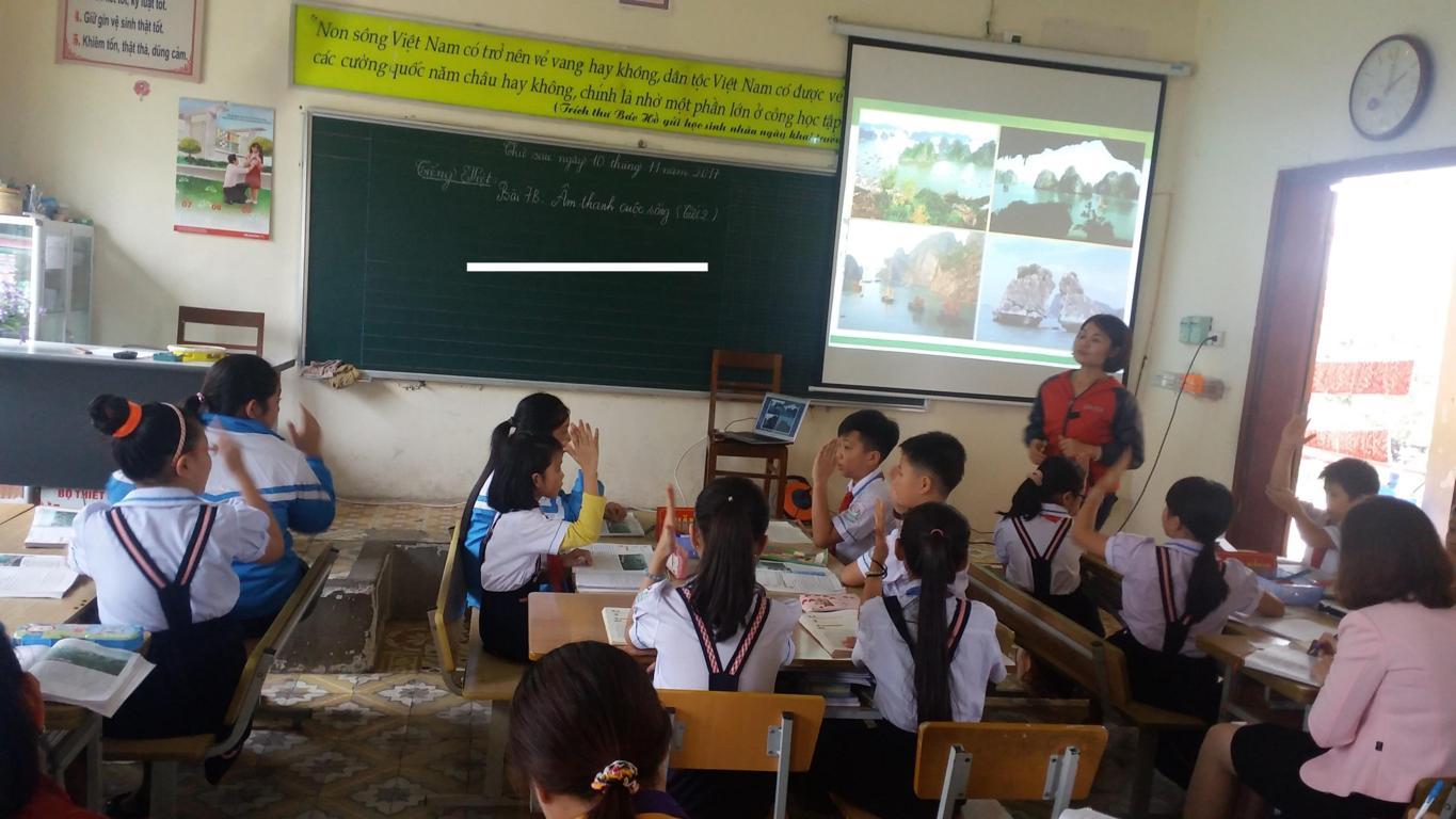 Tổ chức sinh hoạt chuyên môn cụm trường Tiểu học Hà Nội - Điện Biên Phủ; tiểu học Noong Bua, tiểu học Hoàng Văn Nô