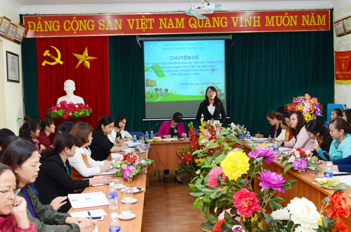 Tổ chức chuyên đề cấp thành phố: “Xây dựng trường mầm non lấy trẻ làm trung tâm”,  “Tích hợp nội dung học tập và làm theo tư tưởng, đạo đức, phong cách Hồ Chí Minh” năm học 2018-2019.