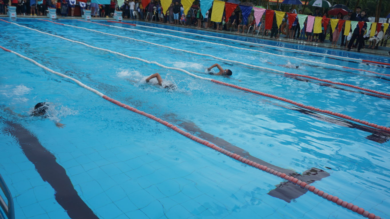 Bơi lội tốt cho sức khỏe