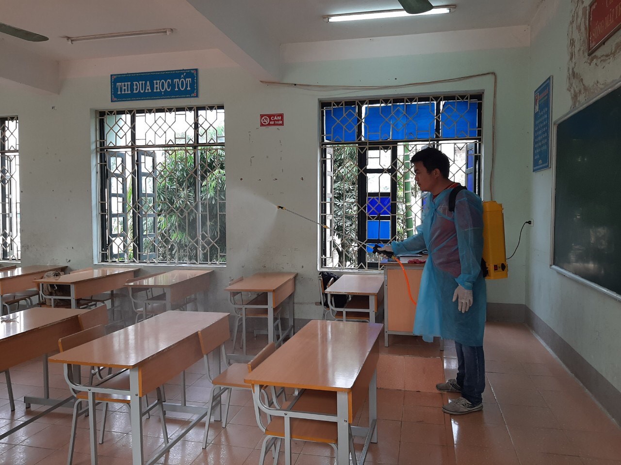Công tác phòng chống dịch bệnh tại trường THCS Tân Bình: Với mục tiêu phòng bệnh hơn chữa bệnh, trường học không dịch bệnh và phải là nơi an toàn nhất