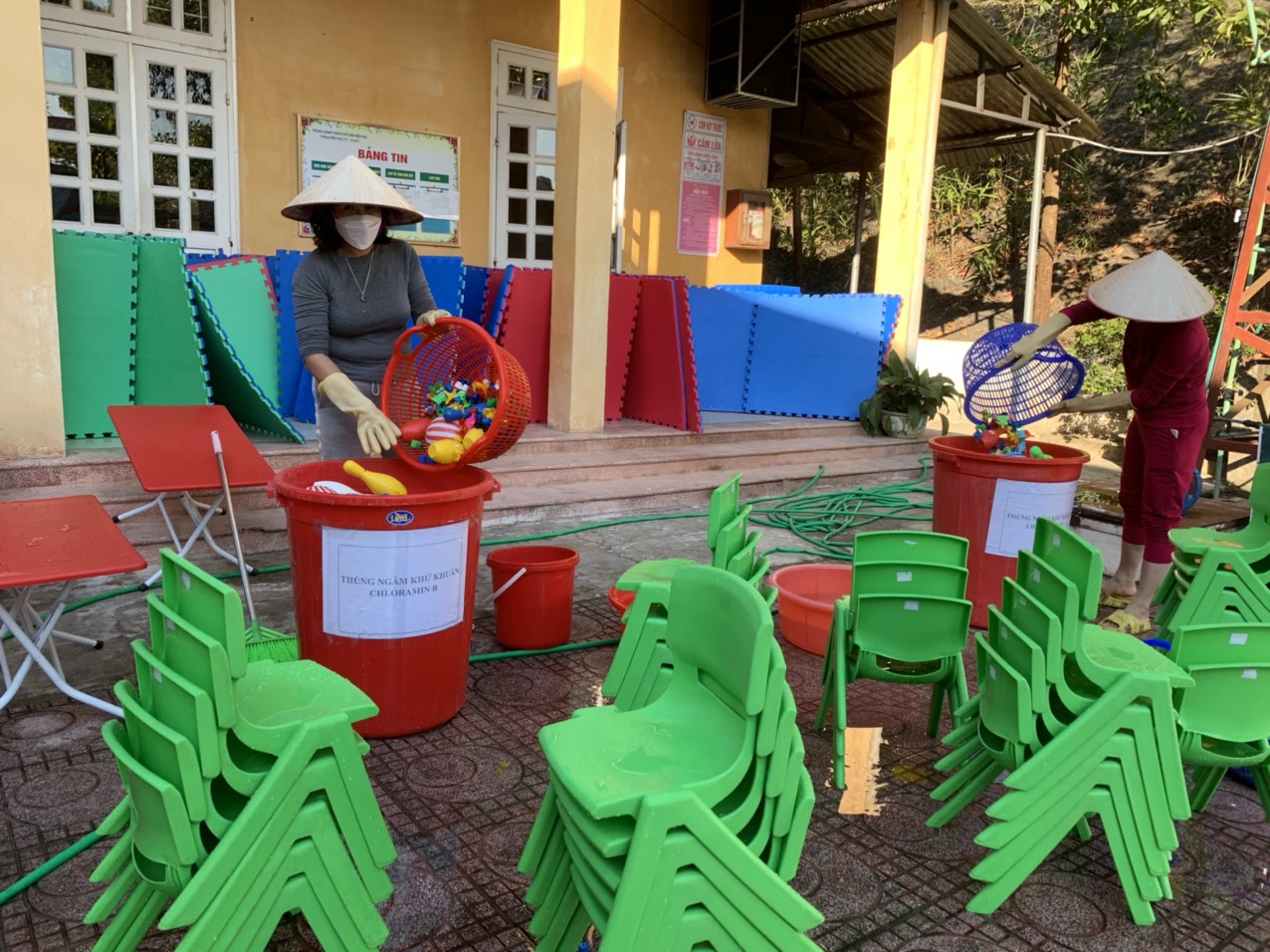 Công tác chuẩn bị đón học sinh trở lại trường của trường mầm non 7/5  thành phố Điện Biên phủ