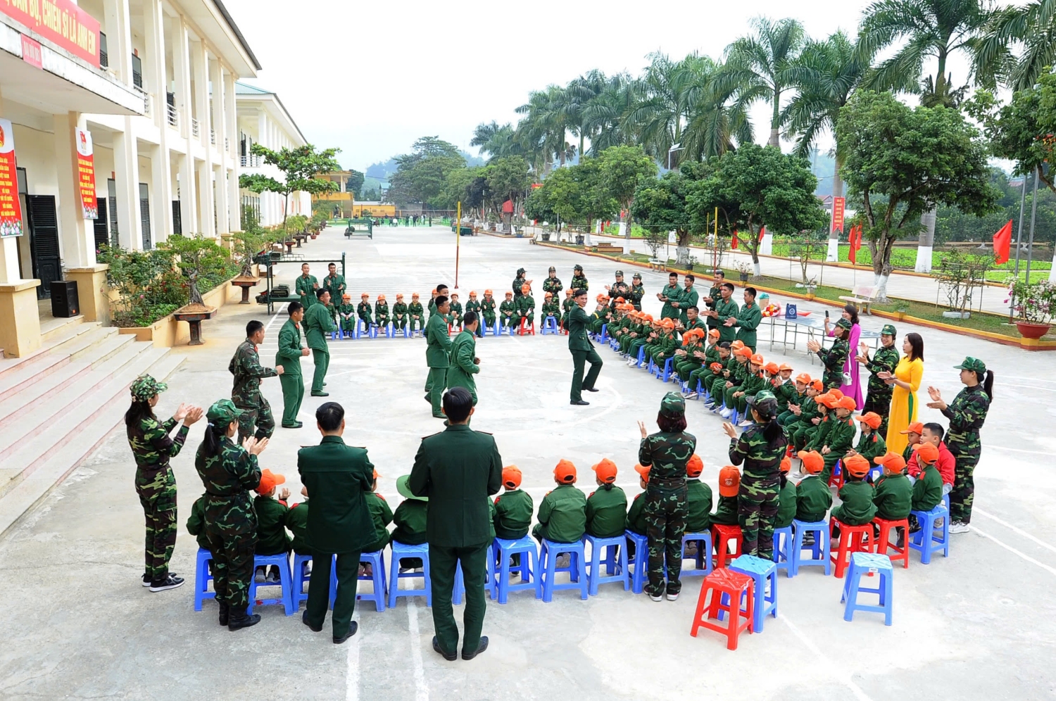 Trường Mầm non Thanh Bình  Tổ chức các hoạt động hướng tới kỷ niệm 80 năm ngày thành lập  Quân đội nhân dân Việt Nam (22/12/1944 – 22/12/2024)